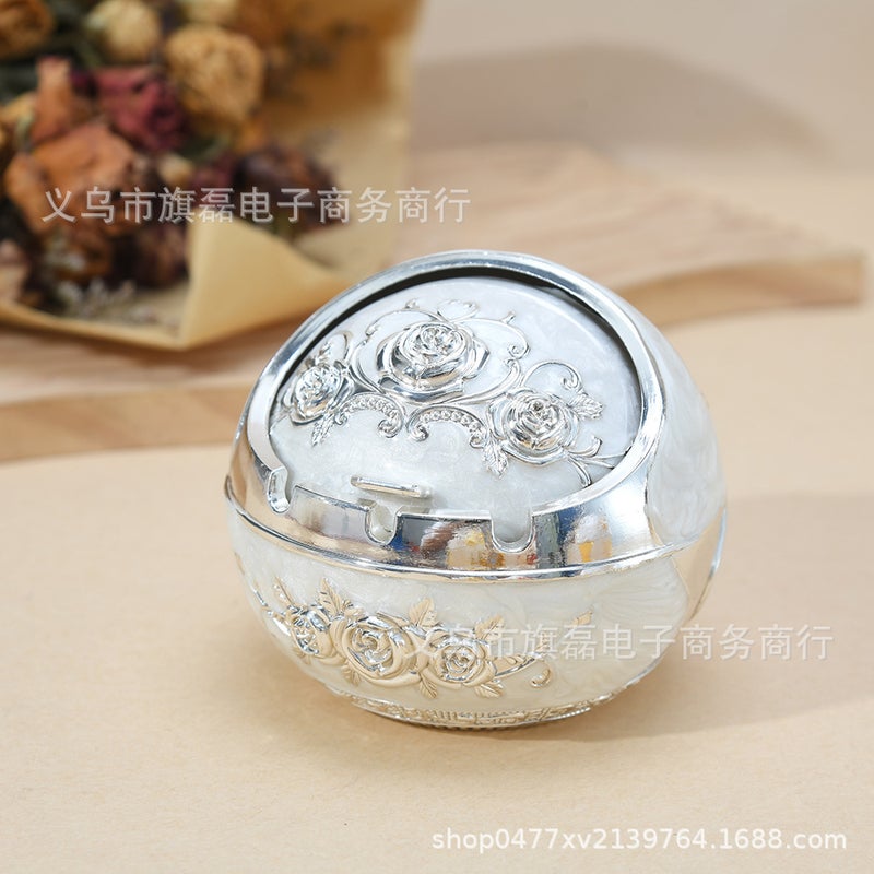 Large Spherical Ashtray Creative Retro Round High-End Metal Anti-Fall Multi-Functional Practical Coffee Table Ashtray - Image 1